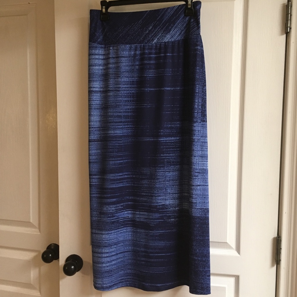 Ladies north face skirt - Picture 2 of 4